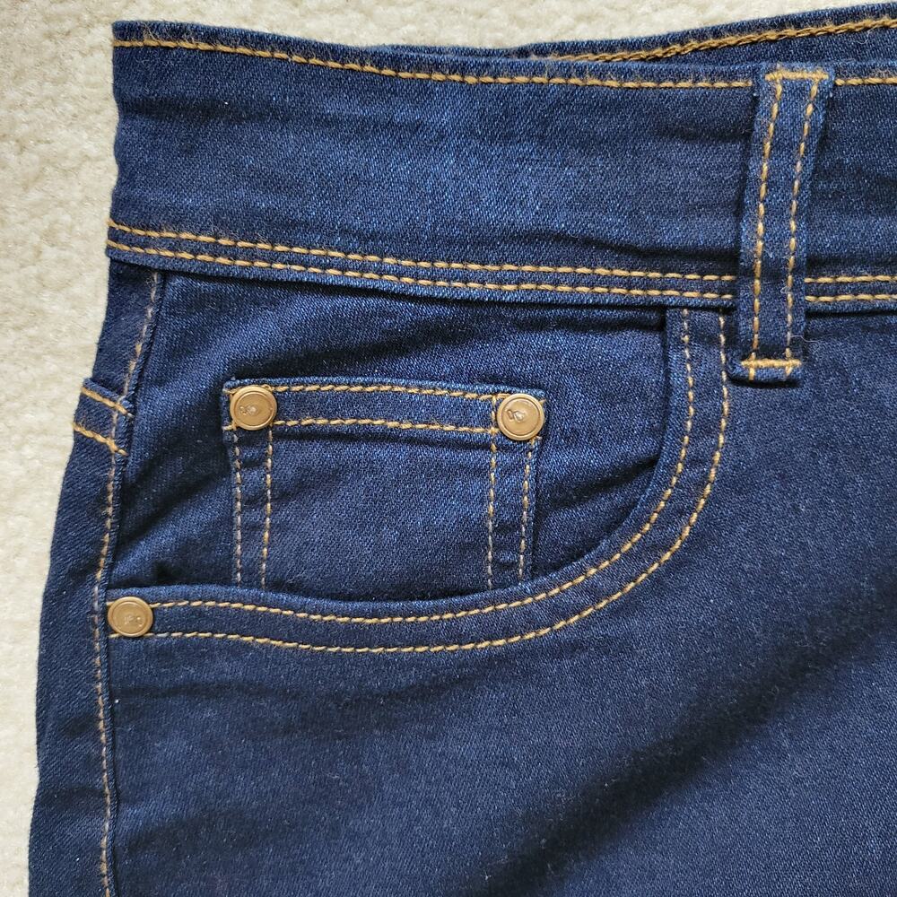 NWT Deja Bleu Premium Denim Skirt 12 Knee Straight Pencil Frayed Hem Vent - Picture 4 of 13